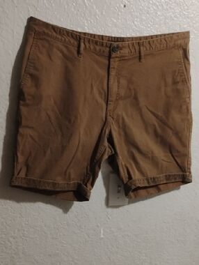 Michael Kors Men's Flat Front Khaki Brown Shorts